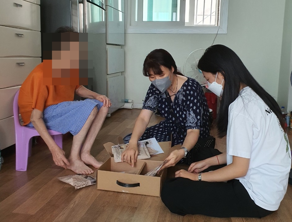 [위기 및 독거노인] 우양복지재단 보양식 제공#2